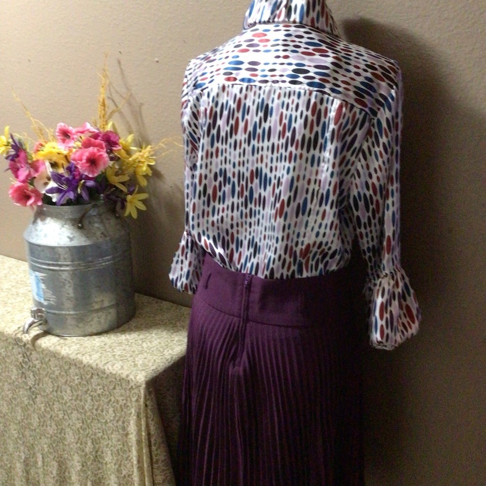 NEWT VIOLET AND CLAIR BLOUSE - Picture 2 of 15